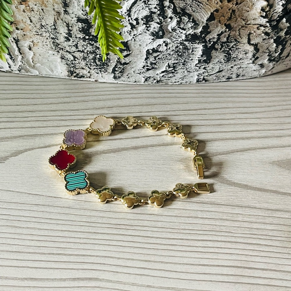 Gold‎ Multi-Stone Clover Bracelet - Pink, Purple, Red, Turquoise - Picture 3 of 3
